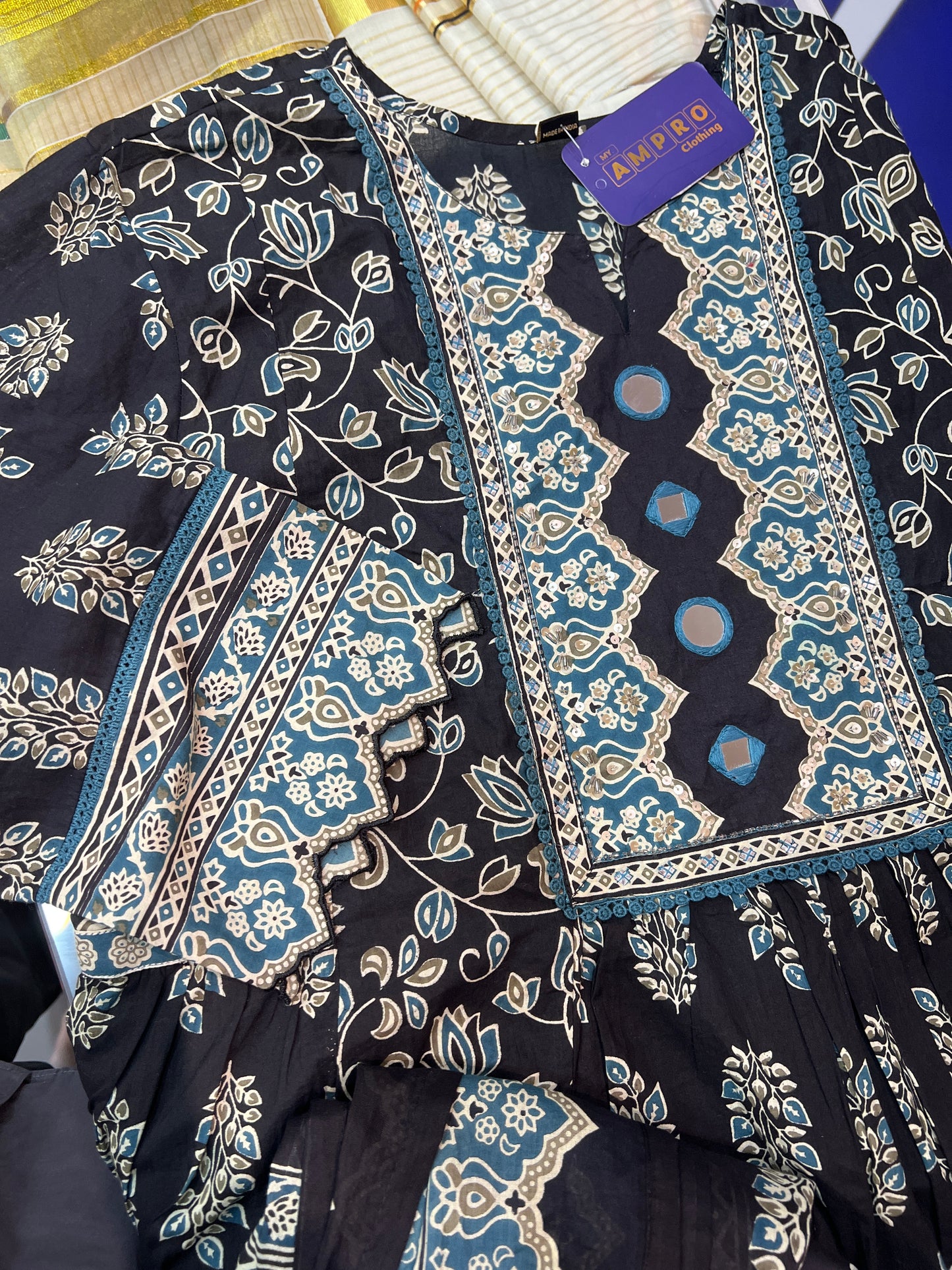 SALWARSET 005801