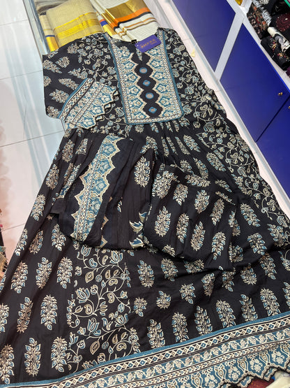SALWARSET 005801