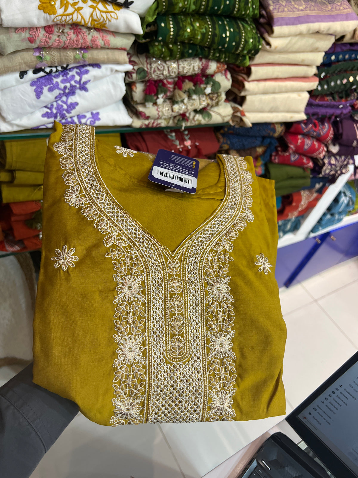 ROSESILK SALWARSET 12569129