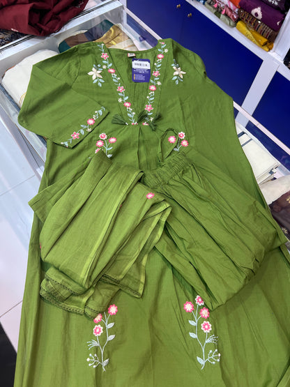 SALWARSET 006934