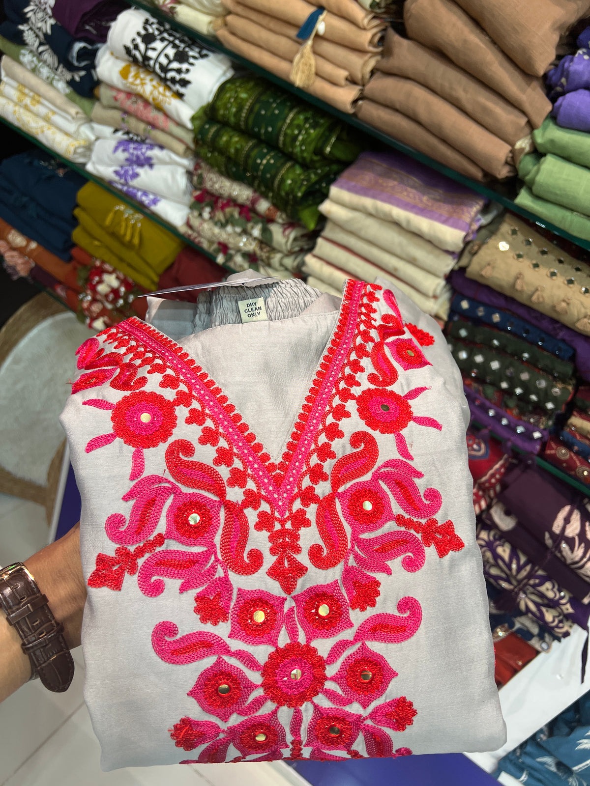 SALWARSET 1254139