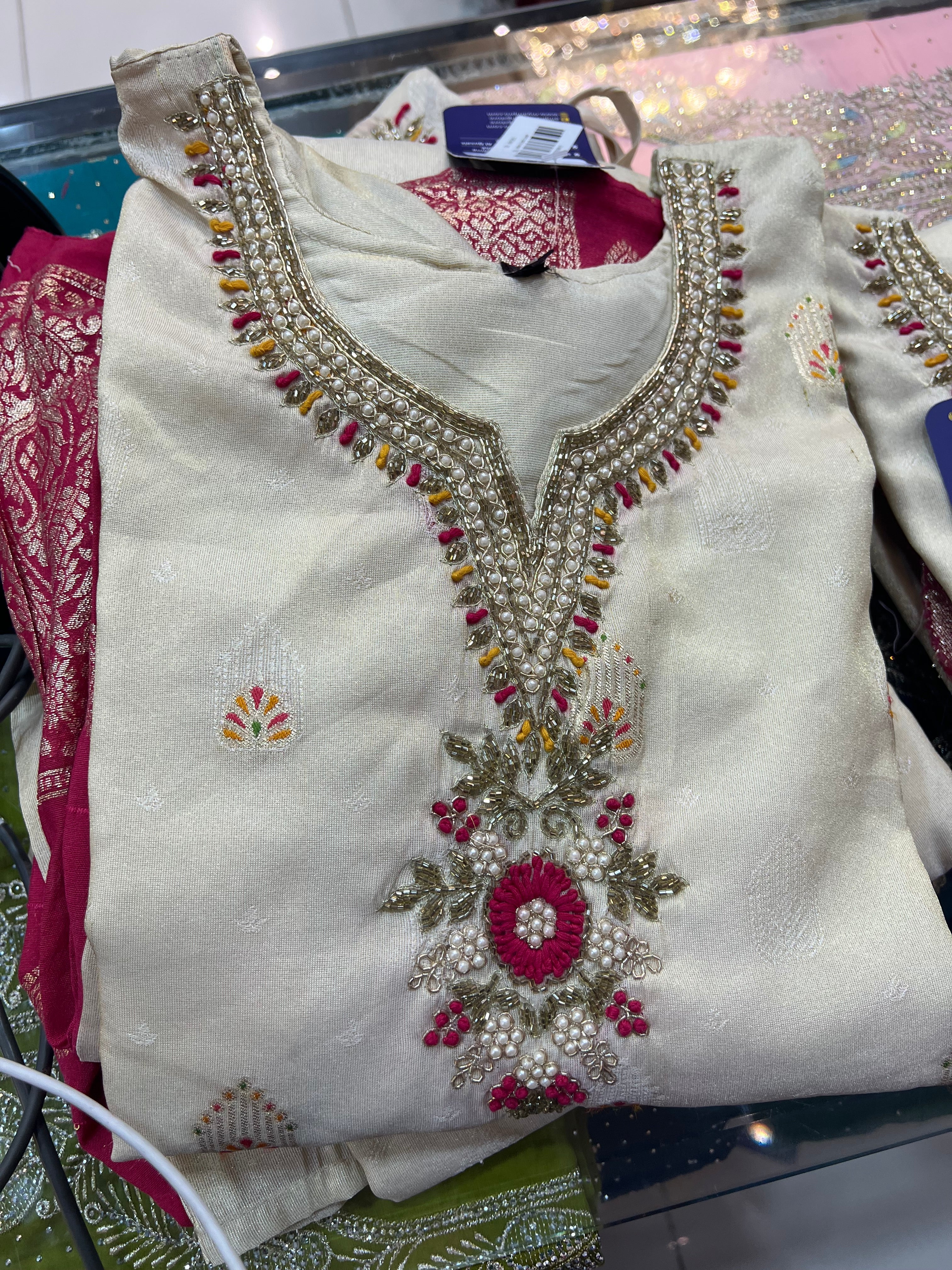 semi party wear 112