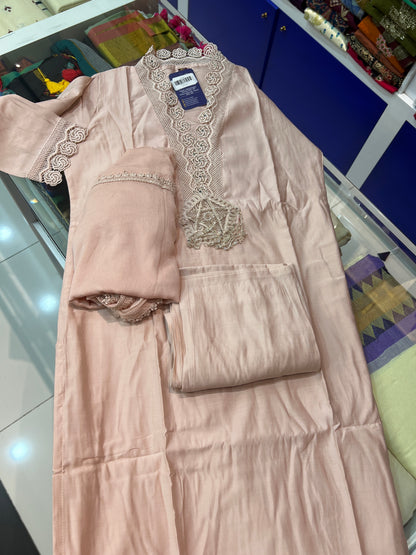 SALWARSET 1258139
