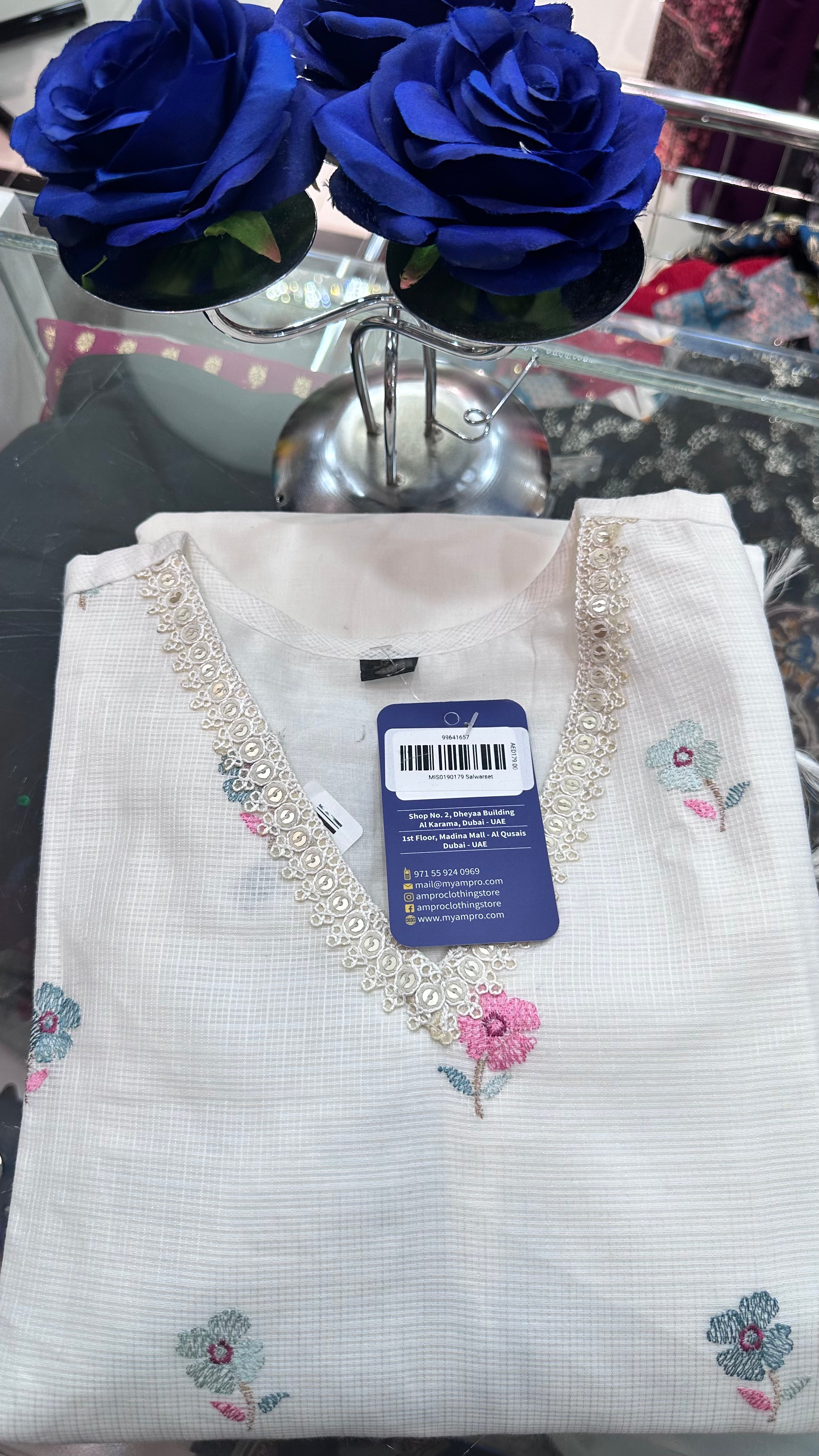 MIS0190179 Salwarset