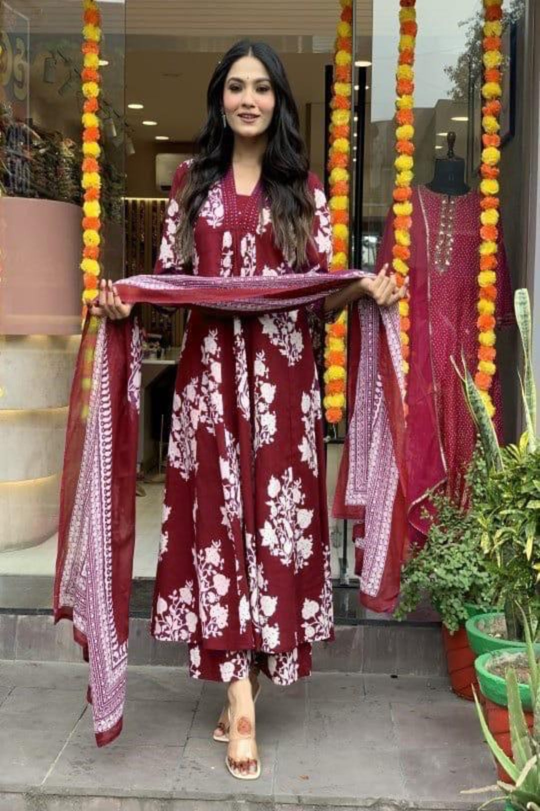 Women Salwar Set with V Neck.