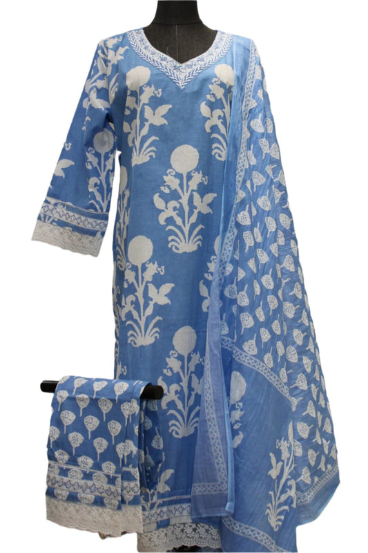 Kurti Set printed  patterns includes floral and paisley motifs.