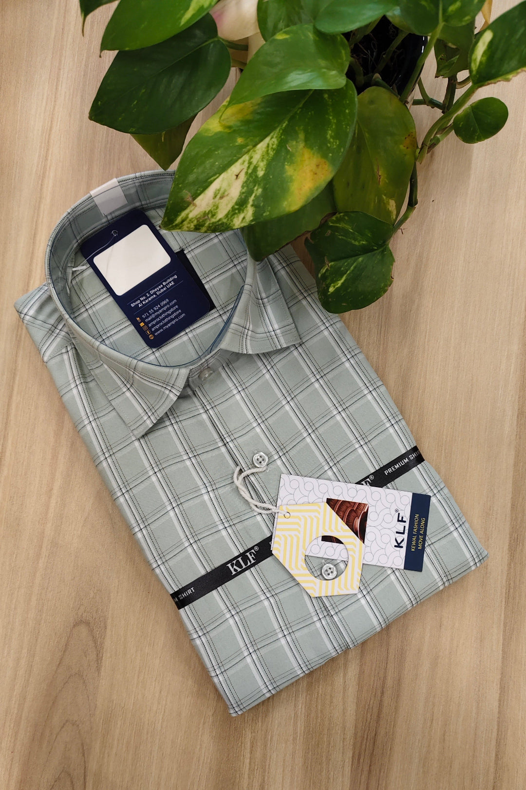 Men's wear  cotton check pattern full sleeve premium quality shirt.