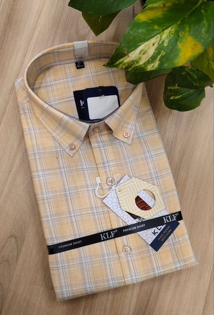 Men's wear cotton check pattern with full sleeve premium quality shirt.