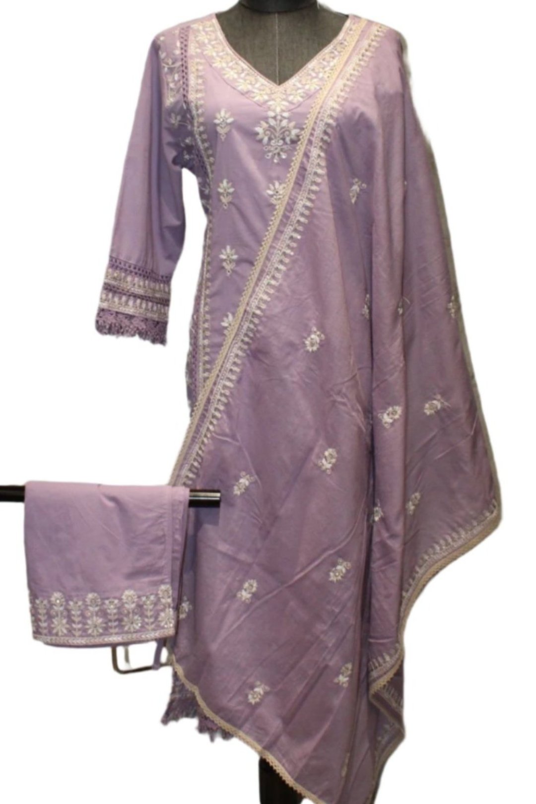 Beautiful cotton kurti set.