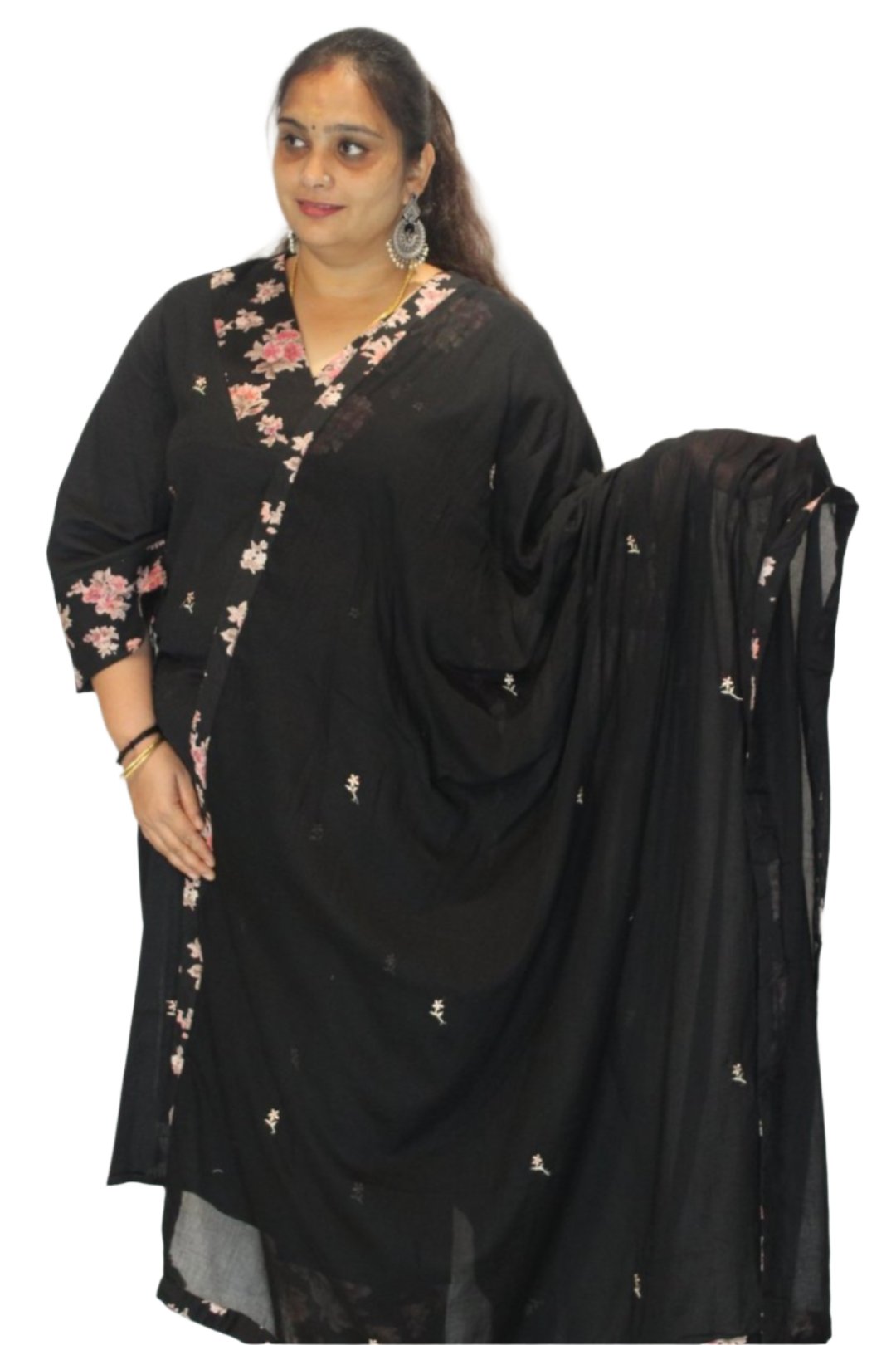 Kurtha floral pattern with flowers. It has long sleeves and a full length, suitable for formal occasions or traditional events. The matching dupatta