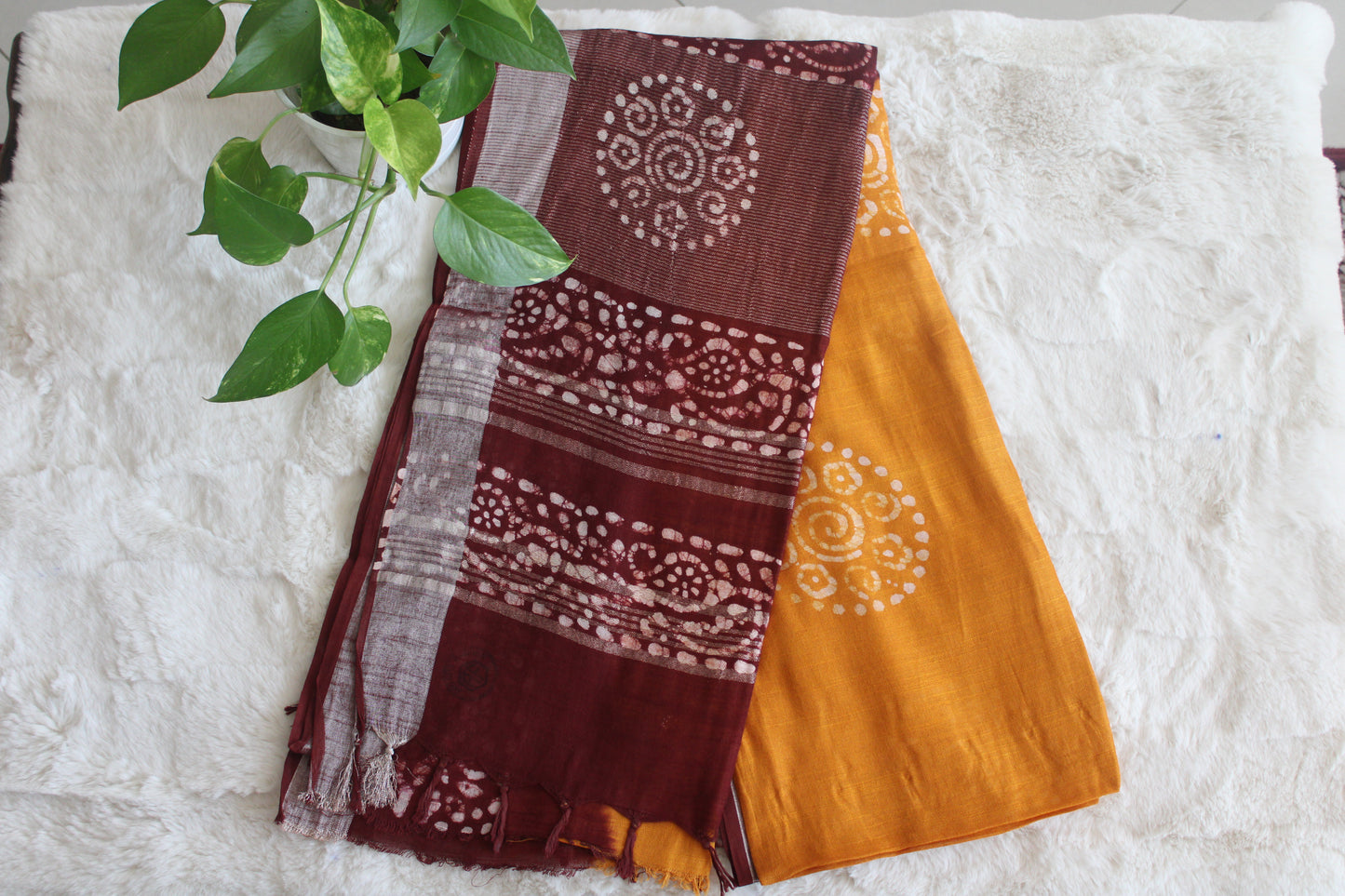 Women's Saree Linen Bardic