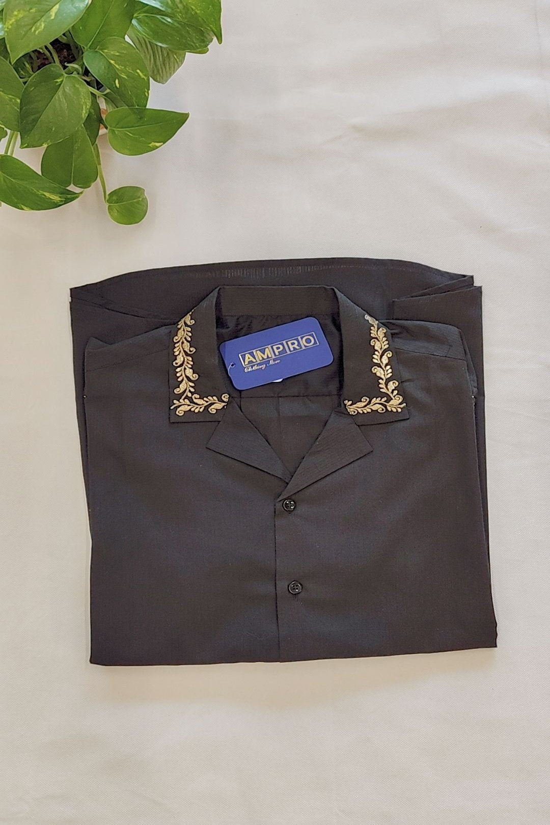 Men's wear cotton half sleeves shirt with embroidery pattern.