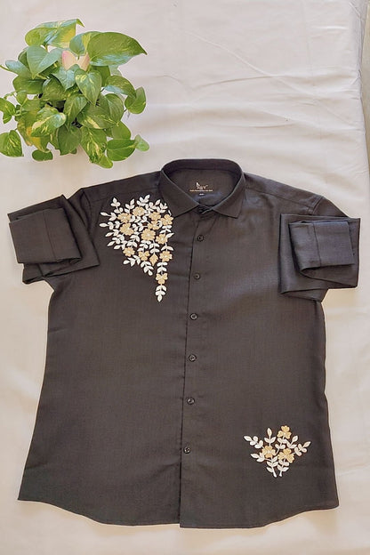 men's wear cotton Linen Full Sleeves Shirt with embroidery pattern.