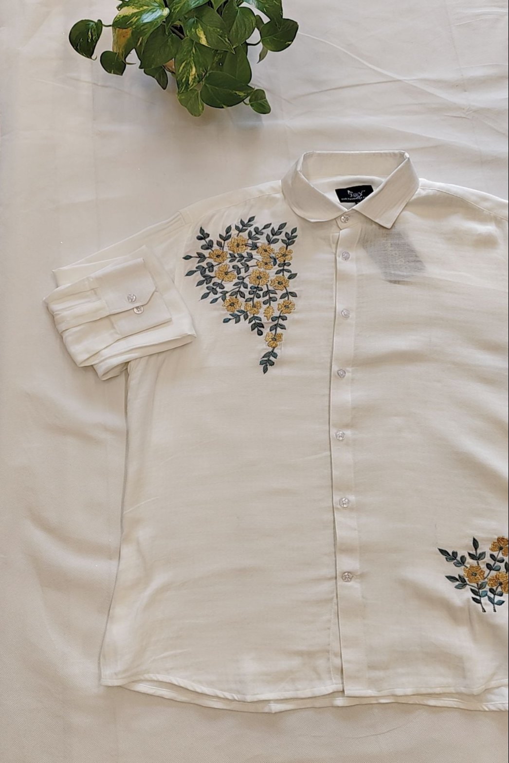 Men's wear cotton Linen embroidery full Sleeves Shirt.