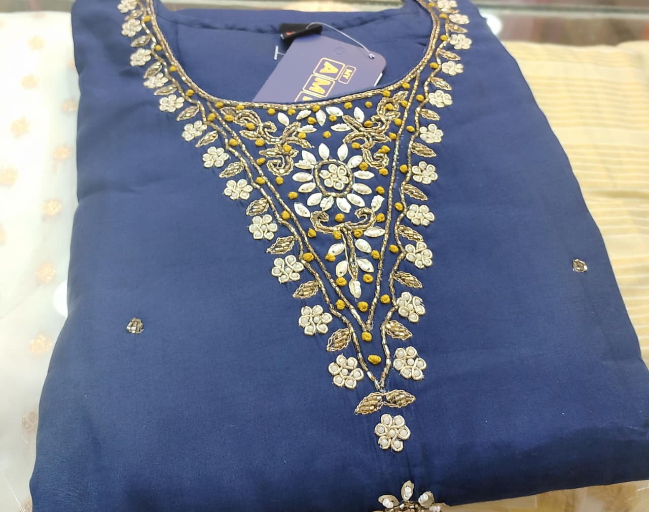 DES SG 1201201 SALWAR SET