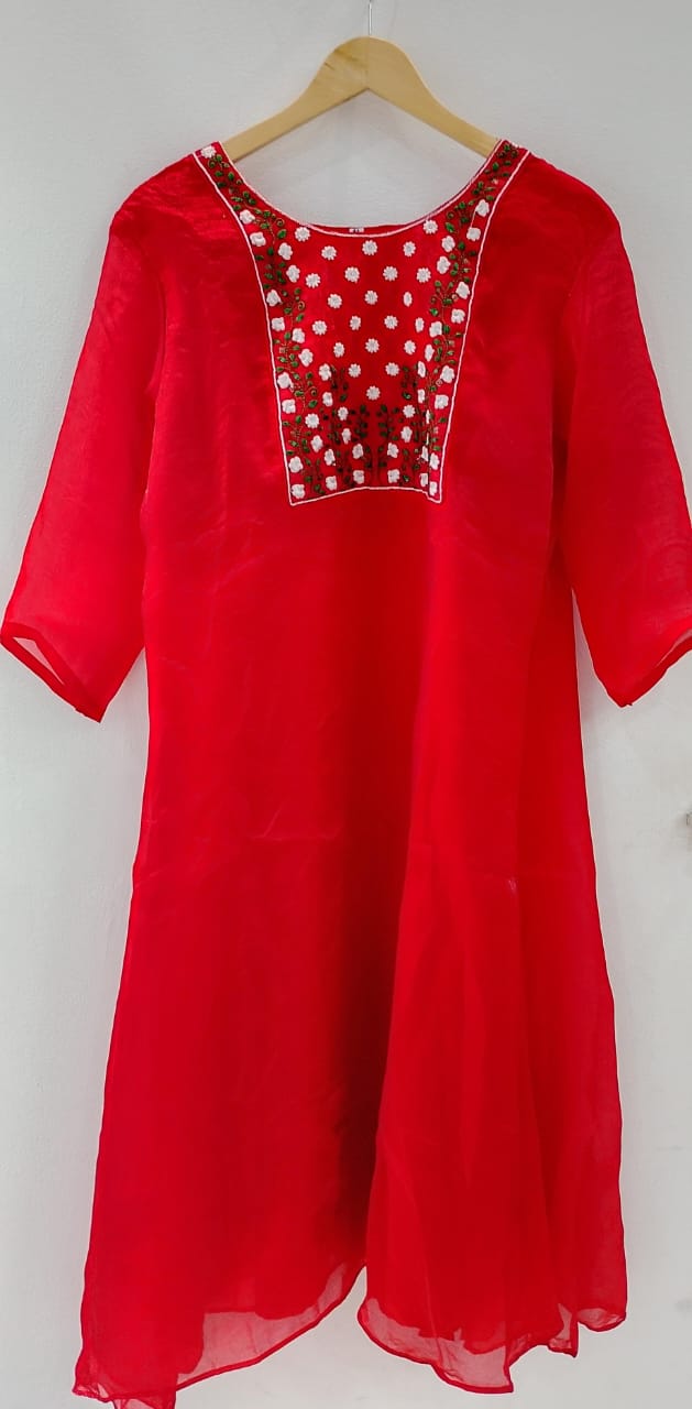 Single Top Red Velvet