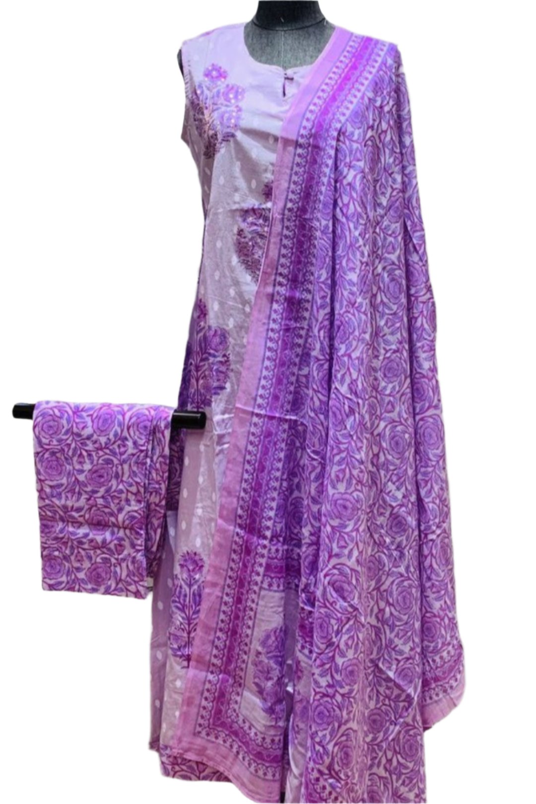 Sleeveless Cotton Salwar Kameez with Floral Print