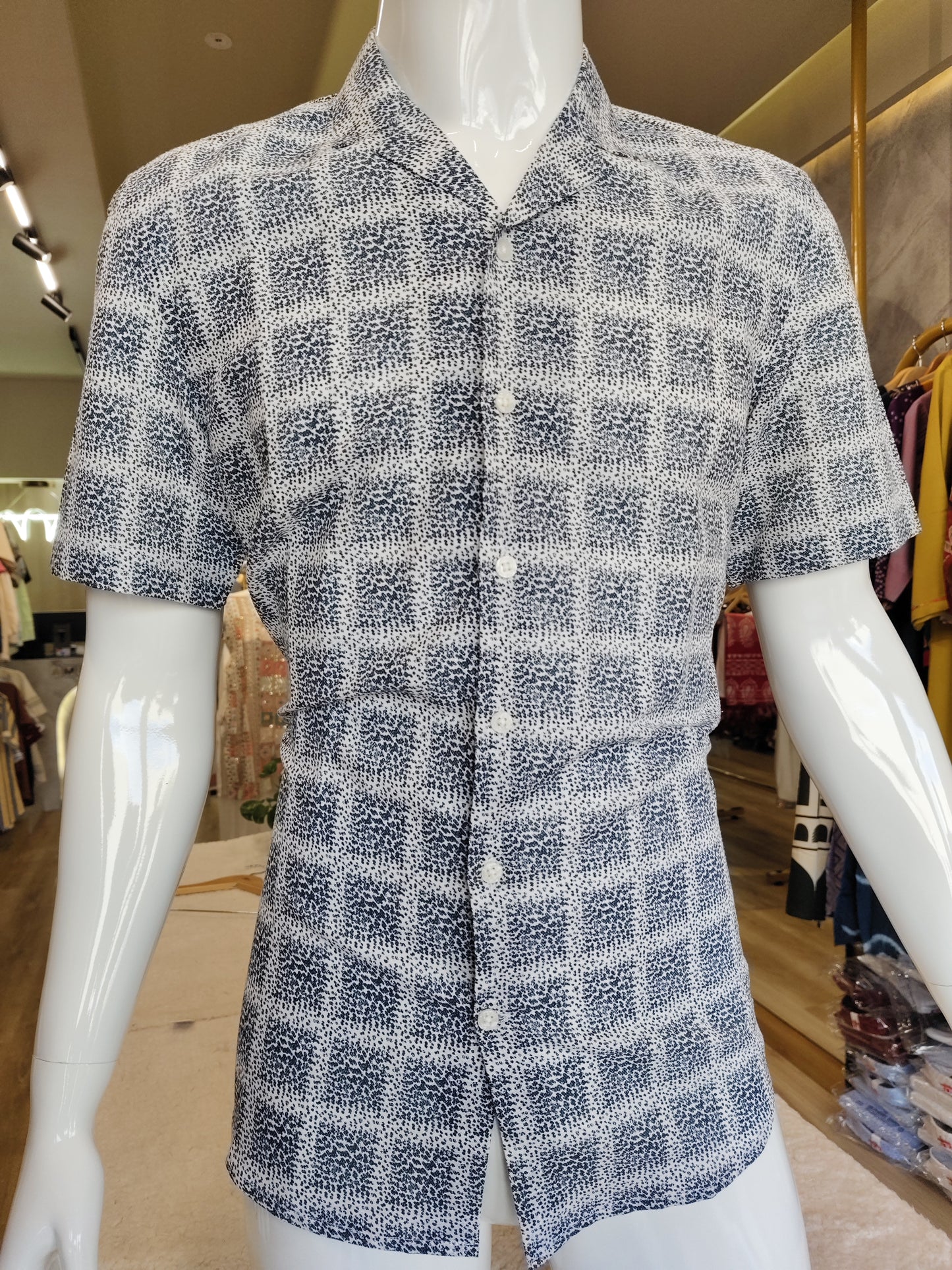 Men's wear cotton Linen Half Sleeves Shirts.