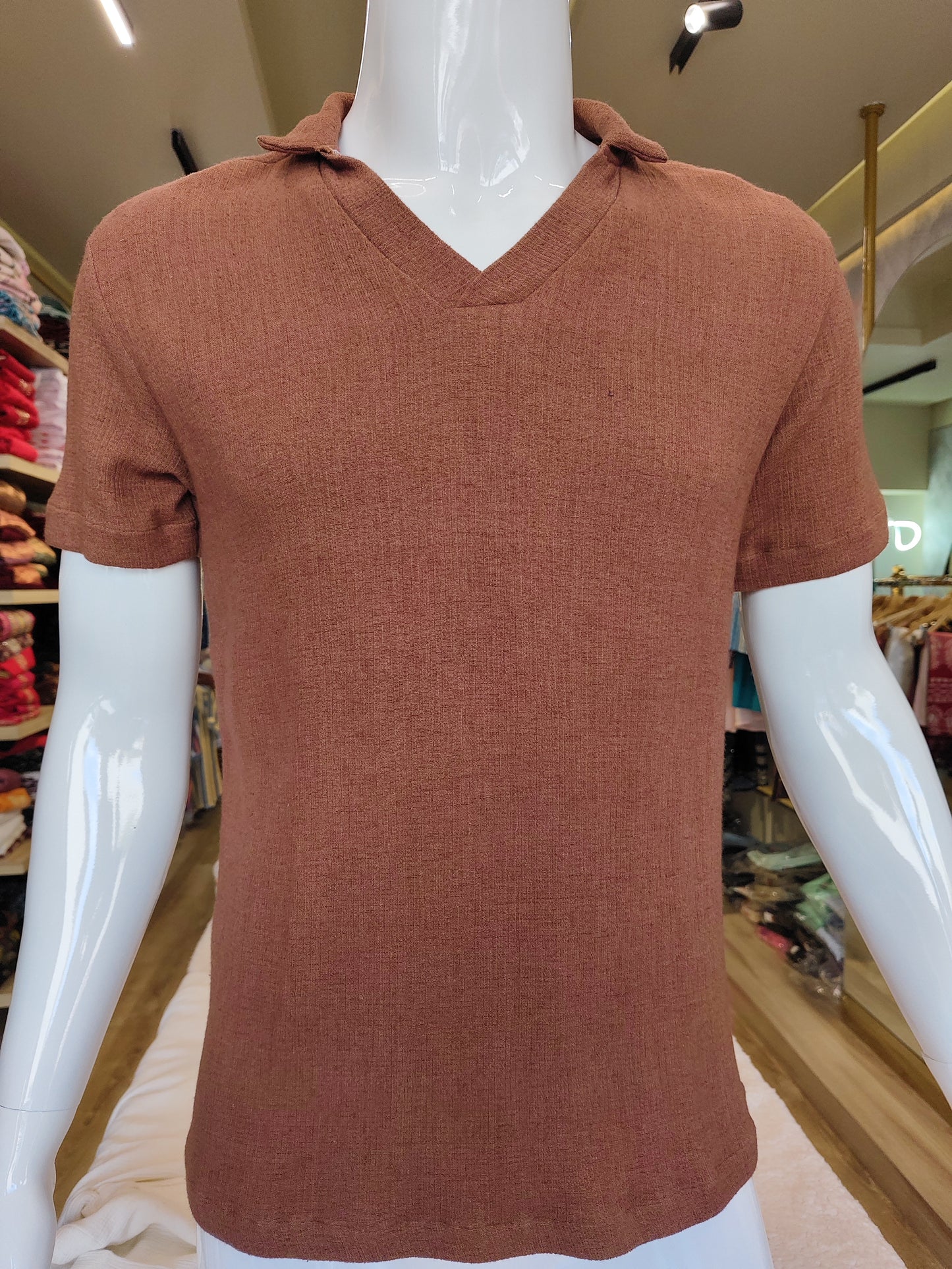 Men's wear cotton Linen Half Sleeves plane T Shirts.