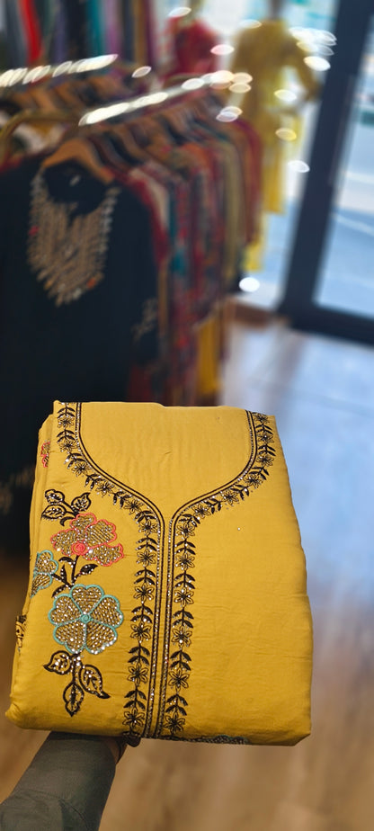 SALWARSET MATERIAL 5555