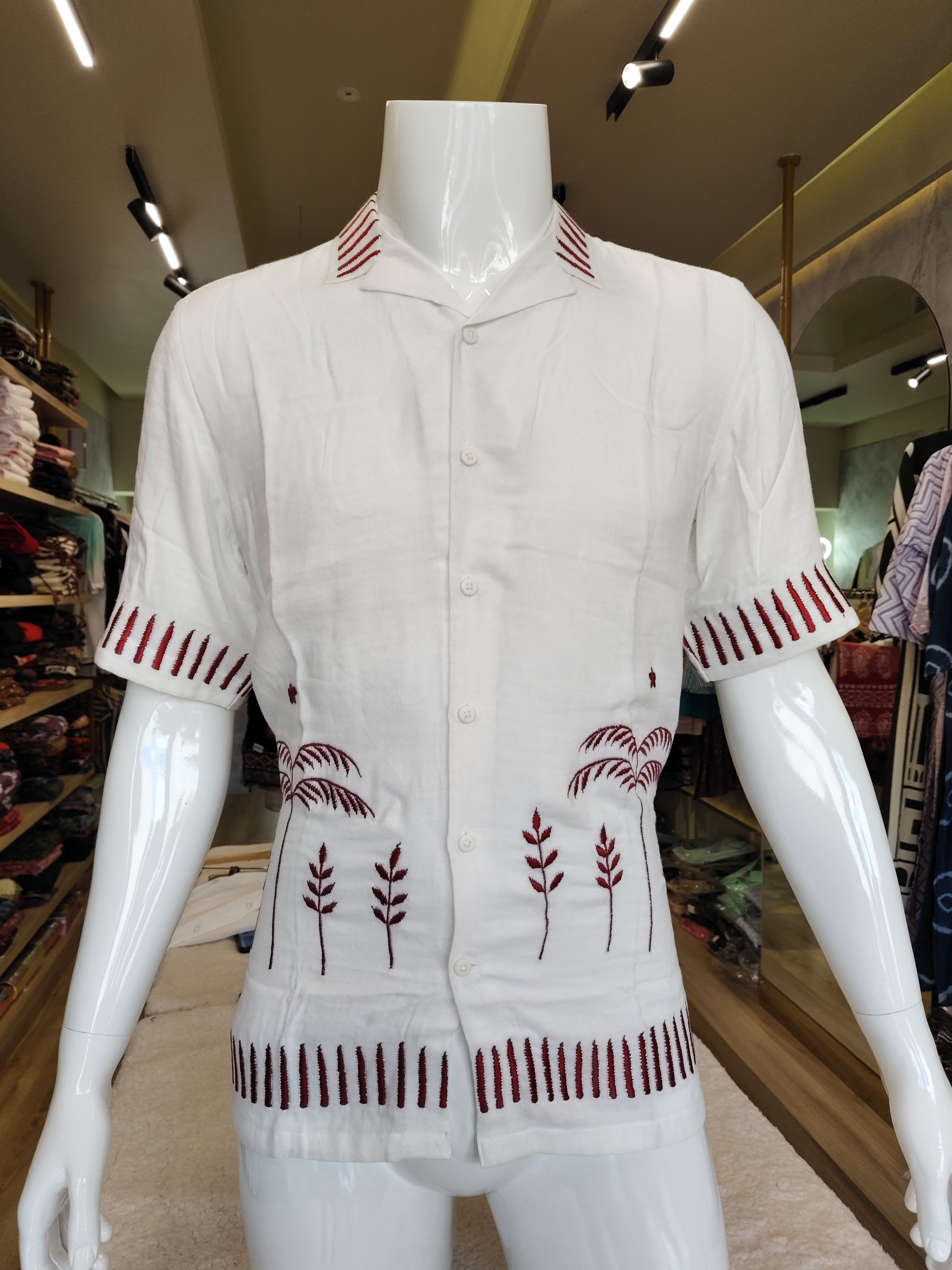 Men's  cotton Linen Half Sleeves Shirts with embroidery pattern.