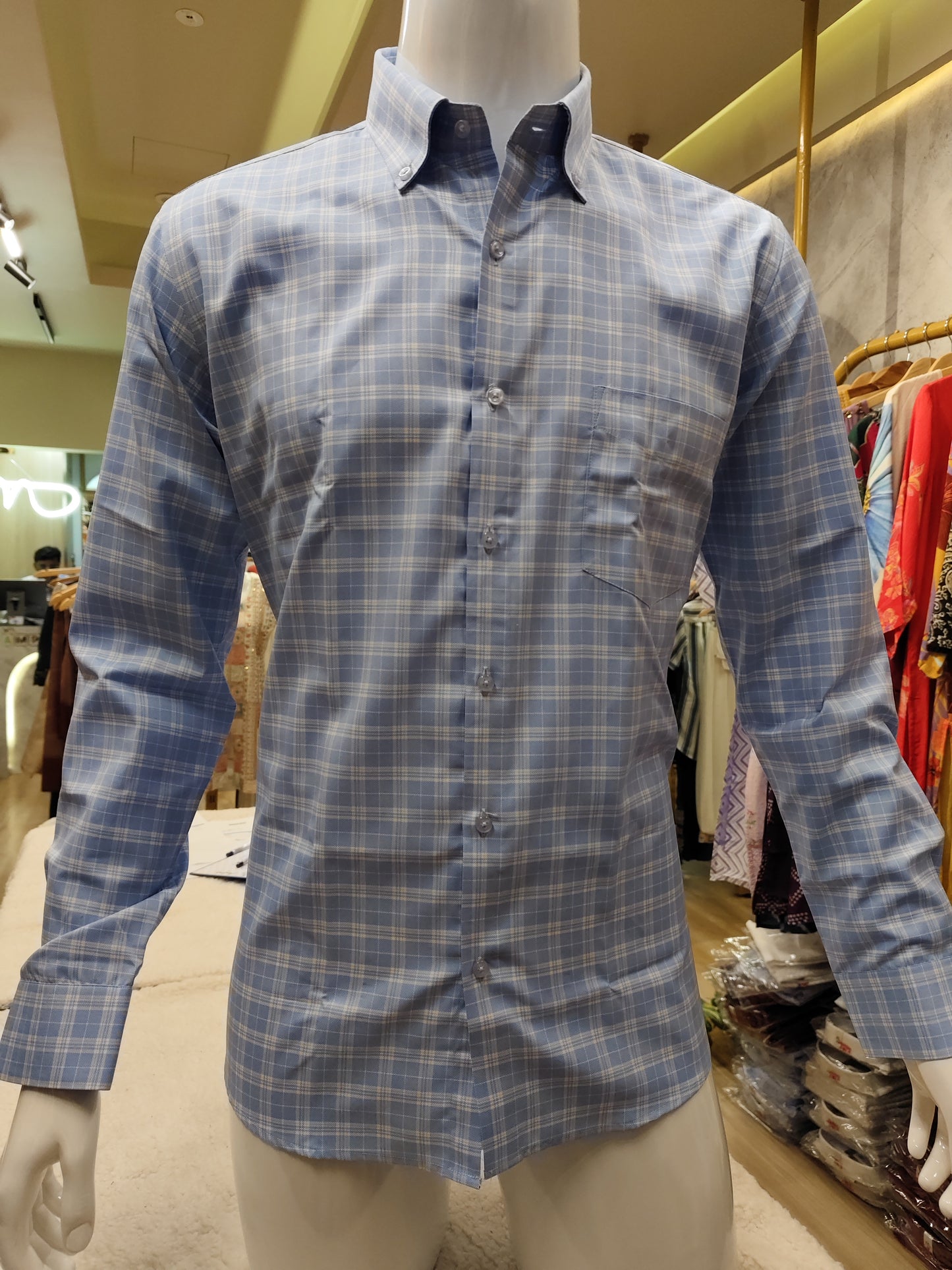 Men's wear cotton check pattern with full sleeve premium quality shirt.